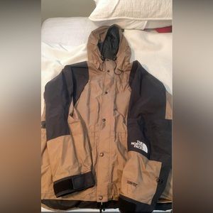 Gore-Tex north face vintage jacket